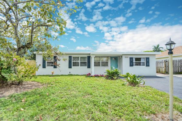 Englewood Manor, 2909 French Ave, Lake Worth, Florida 33461, image 1