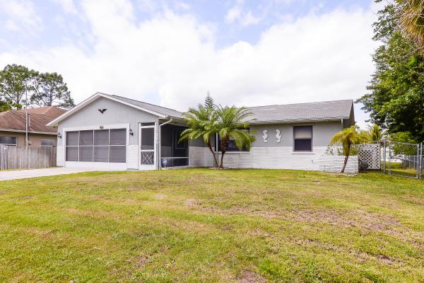 Hidden Oaks, 2310 SW Wynnewood St, Port St. Lucie, Florida 34953, image 2