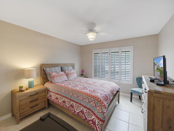 Bedford Mews At Wellington, 2536 Bedford Mews Dr, Wellington, Florida 33414, image 3