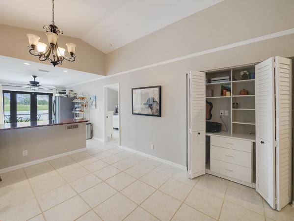 Bedford Mews At Wellington, 2536 Bedford Mews Dr, Wellington, Florida 33414, image 2