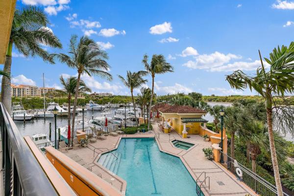 The Pointe At Jupiter Yacht Club, 340 S Us Highway 1 #207, Jupiter, Florida 33477, image 2