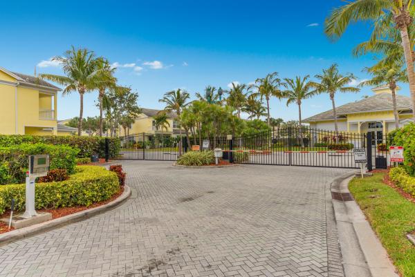 Mariner Bay At Hutchinson Island, 505 Mariner Bay Blvd, Fort Pierce, Florida 34949, image 1
