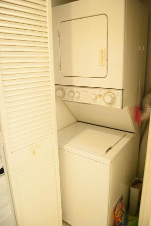 Oaks Lane At Palm-Aire, 565 Oaks Ln #207, Pompano Beach, Florida 33069, image 1