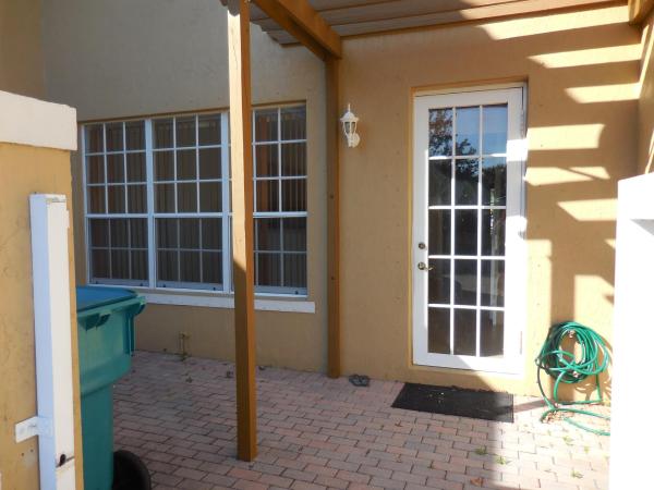 Canterbury At Quantum Village, 400 NW 25th Ave, Boynton Beach, Florida 33426, image 1
