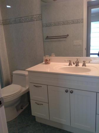Grantham, 242 Grantham C, Deerfield Beach, Florida 33442, image 3