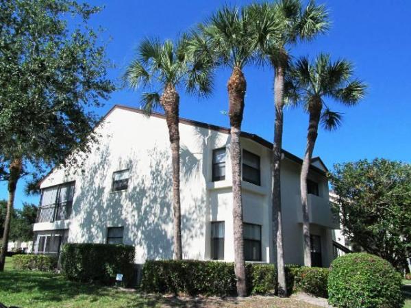 Park Pointe, 3381 Lucerne Park Dr, Greenacres, Florida 33467, image 2