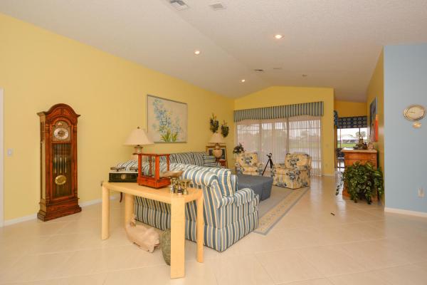 Boca Woods Country Club, 11073 Clover Leaf Cir, Boca Raton, Florida 33428, image 1