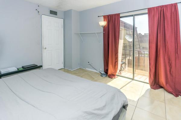 Springdale, 774 Springdale Cir, Palm Springs, Florida 33461, image 2