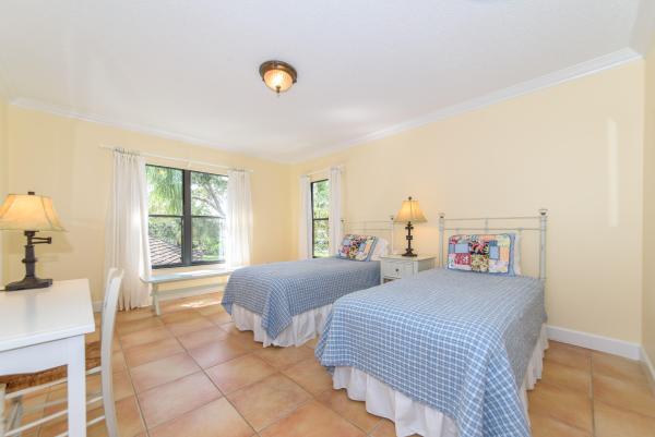 Cowdray Park, 13307 Polo Club Rd #C206, Wellington, Florida 33414, image 2