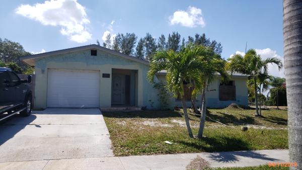 Palm Beach National Golf & Country Club Estates, 3277 Pinehurst Dr, Lake Worth, Florida 33467, image 1