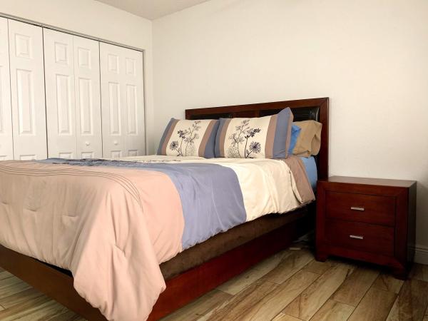 Palm Beach Place, 1700 Windorah Way #D, West Palm Beach, Florida 33411, image 3