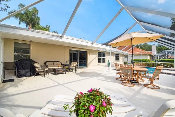 The Estates Of Royal Palm Beach, 153 Silver Bell Cres, Royal Palm Beach, Florida 33411, image 3