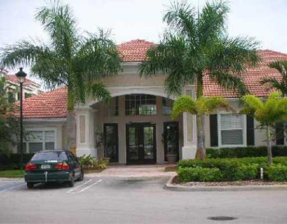 Poinciana Place, 5820 W Sample Rd #203, Coral Springs, Florida 33067, image 1