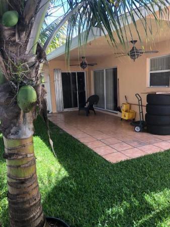 St George Landings, 124 Venessa St, Palm Springs, Florida 33461, image 2