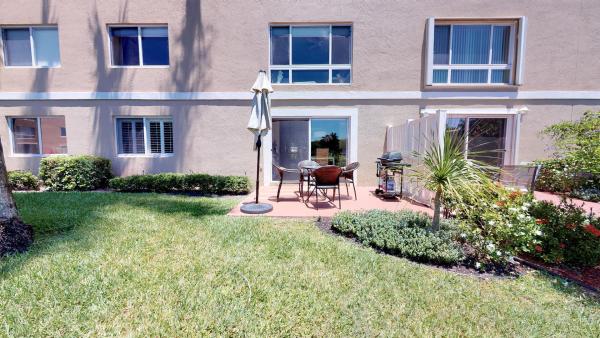 Coral Cove At Coral Lakes, 12547 Imperial Isle Dr #106, Boynton Beach, Florida 33437, image 2
