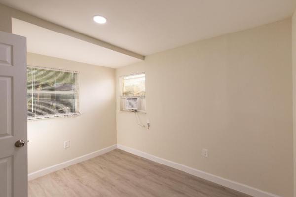 Southboro Park, 627 Bunker Rd, West Palm Beach, Florida 33405, image 1