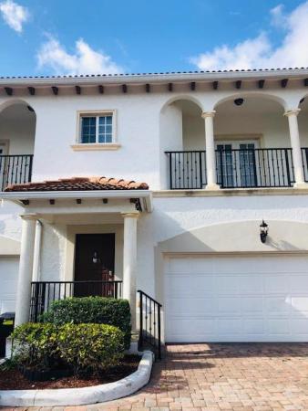 816 Prosperity, 816 Prosperity Farms Rd #5, North Palm Beach, Florida 33408, image 1