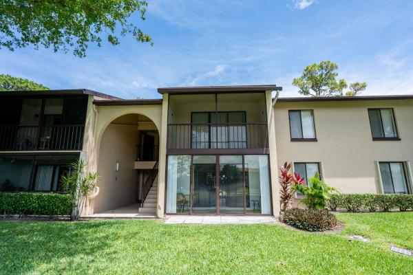 Pine Ridge North 2, 628 Sea Pine Way #F1, Greenacres, Florida 33415, image 2
