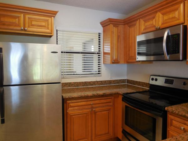 Palm Beach Grande, 1520 Lake Crystal Dr #F, West Palm Beach, Florida 33411, image 1