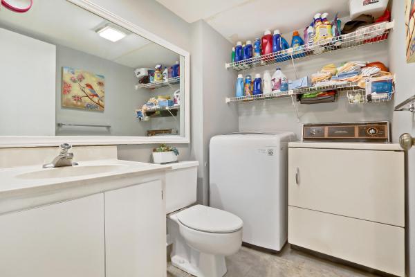 Lago Lucerne, 3896 August Dr, Lake Worth, Florida 33461, image 1