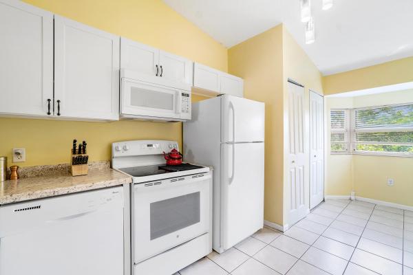 The Cove At Briar Bay, 3501 Briar Bay Blvd #202, West Palm Beach, Florida 33411, image 3