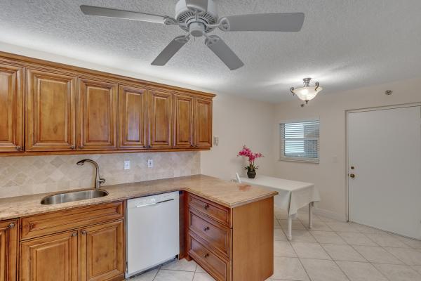 Dorchester At Poinciana Place, 3286 Arcara Way #315, Lake Worth, Florida 33467, image 1