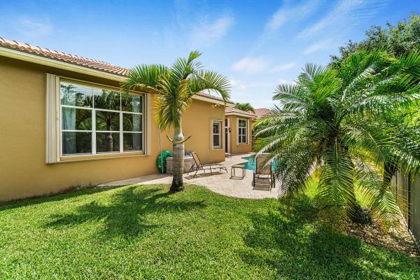 Fieldstone, 10552 Cypress Lakes Preserve Dr, Lake Worth, Florida 33449, image 2