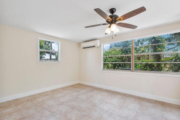 Lake Osborne Estates, 1122 Lake Geneva Dr, Lake Worth, Florida 33461, image 3