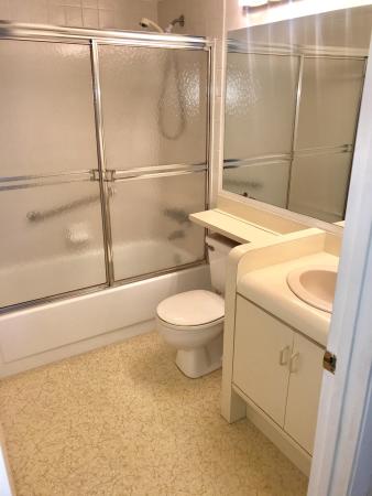 Pine Ridge North 3, 702 Sunny Pine Way #H2, Greenacres, Florida 33415, image 1