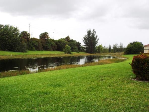 Belvedere Isles, 1049 Golden Lakes Blvd #112, West Palm Beach, Florida 33411, image 2