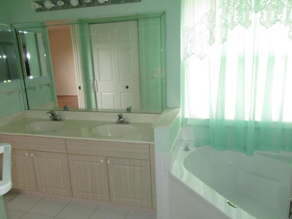 Crestwood Cove, 204 Park Rd N, Royal Palm Beach, Florida 33411, image 2