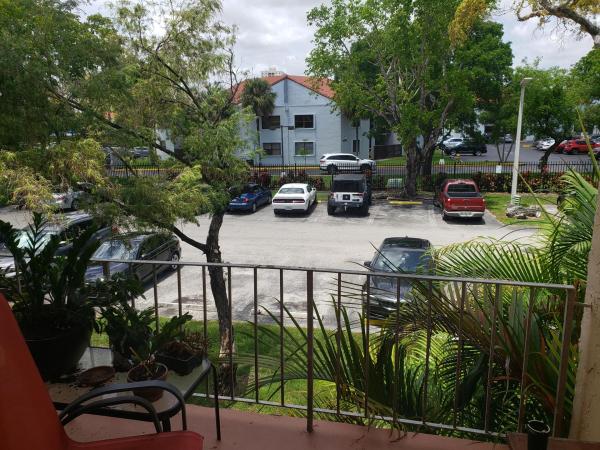 The Beach Club At Fontainebleau Park, 9367 Fontainebleau Blvd #G215, Fountainebleau, Florida 33172, image 1