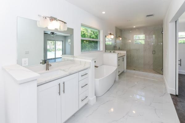 Palm Beach Isles, 1220 Emerald Ln, Riviera Beach, Florida 33404, image 3