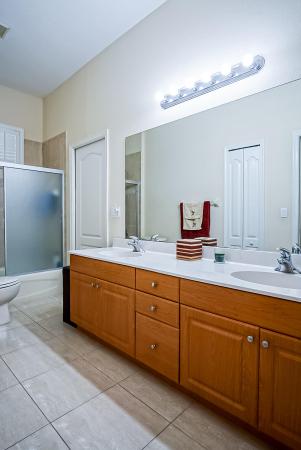Gatlin Pines, 2862 SW Giralda St, Port St. Lucie, Florida 34953, image 2
