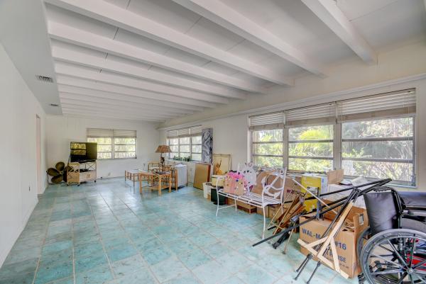 Lake Osborne Estates, 1319 Lake Victoria Dr, Lake Worth, Florida 33461, image 1