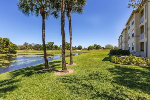 Arissa Place, 2040 Greenview Shores Blvd #210, Wellington, Florida 33414, image 3