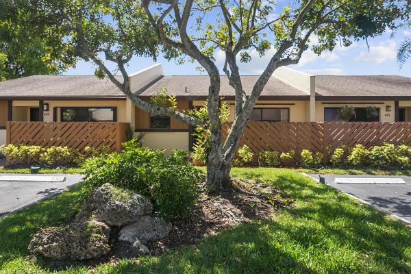 Woodlake Isles, 683 Banks Rd, Margate, Florida 33063, image 1