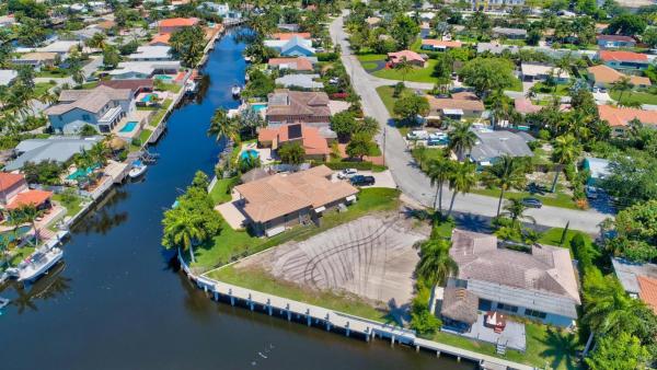 Boca Islands, 400 SW 13th Pl, Boca Raton, Florida 33432, image 2