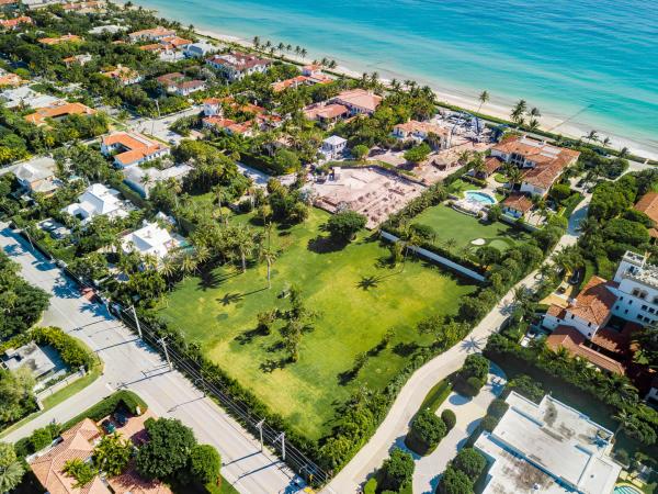 The Estate Section Of Palm Beach, E-1 125 El Bravo Way, Palm Beach, Florida 33480, image 1