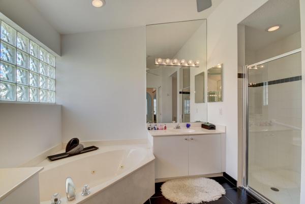 Lakeridge Greens, 6562 Kings Creek Ter, Boynton Beach, Florida 33437, image 1
