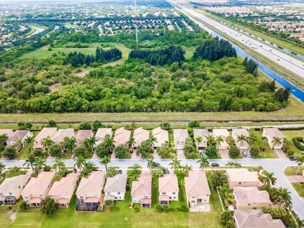 Greystone, 7908 Jewelwood Dr, Boynton Beach, Florida 33437, image 1
