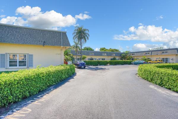 Versailles Villas, 1745 NW 4th Ave, Boca Raton, Florida 33432, image 2