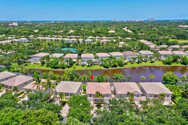 Catalina Lakes, 142 Santa Barbara Way, Palm Beach Gardens, Florida 33410, image 1