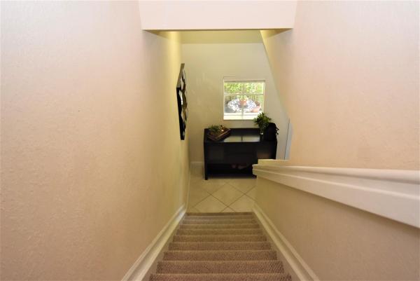 Emerald Lake Townhomes, 4196 Emerald Vis, Lake Worth, Florida 33461, image 2