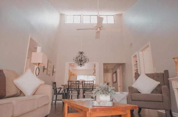 Hidden Pines Of Wellington, 12618 Shady Pines Ct, Wellington, Florida 33414, image 2