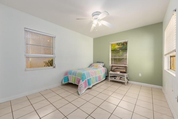 Surfside, 2073 Cypress Ave, Fort Pierce, Florida 34949, image 2