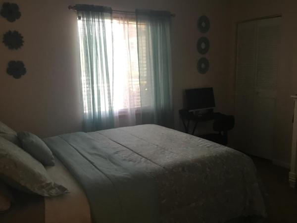Pine Ridge South 3, 326 Knotty Pine Cir #A-1, Greenacres, Florida 33463, image 1