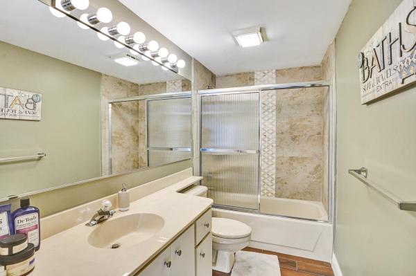 Sandalwood At Boynton Beach, 305 Buttonwood Ln, Boynton Beach, Florida 33436, image 1