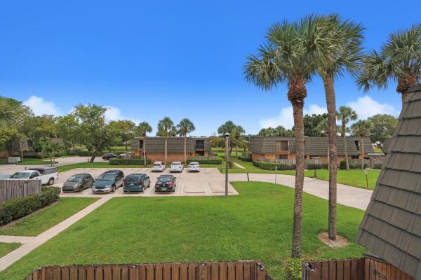 Village Of Sandalwood Lakes, 2428 24th Way, West Palm Beach, Florida 33407, image 3