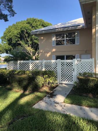 Stamford At The Villages Of Palm Beach Lakes, 1931 Hartford Ct, West Palm Beach, Florida 33409, image 2